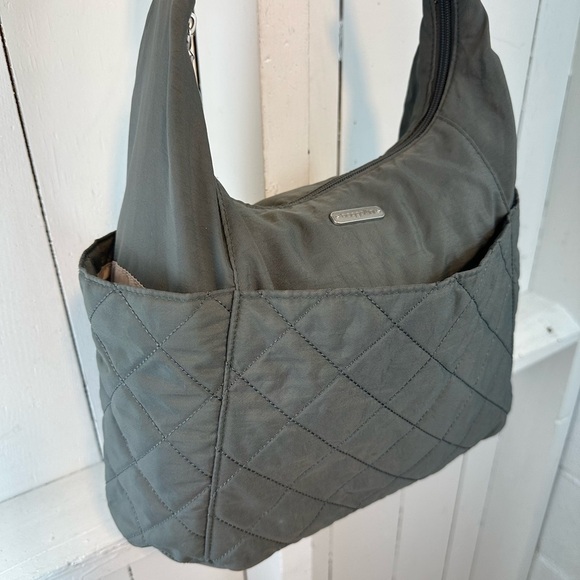 Baggallini Travel Bag Olive Quilted Bag Crossbody Shoulder Bag Wallet Built In - Picture 3 of 13